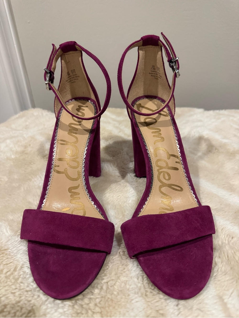 Sam Edelman Magenta Suede Block Heel Sandals Size 7.5